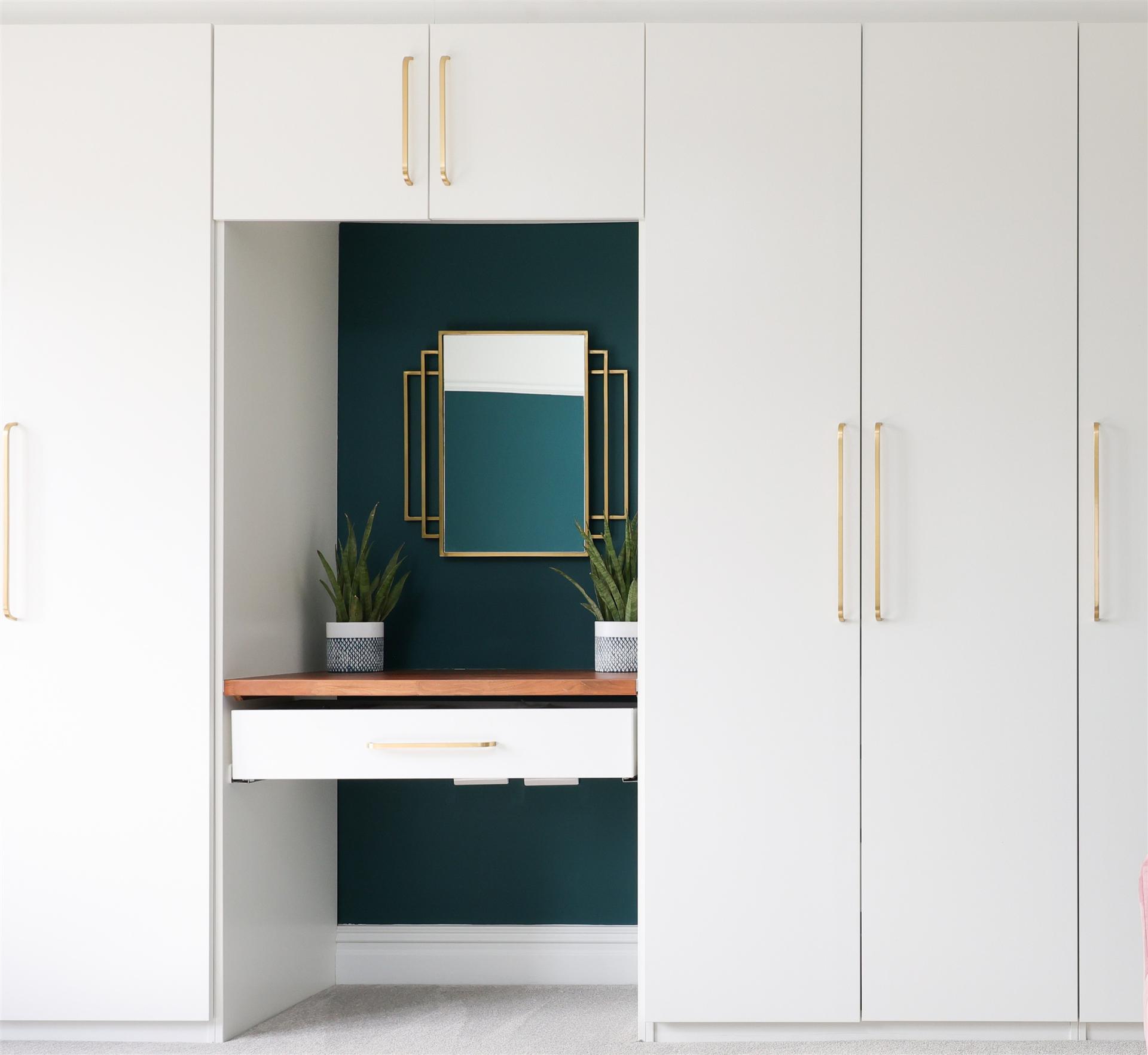 Fitted wardrobes with dressing table